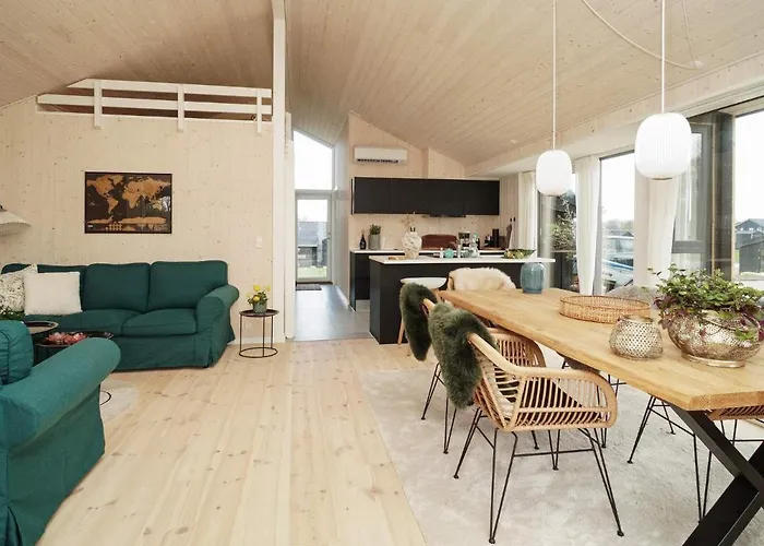 Seaside Retreat With Sauna - By Traum